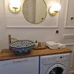 Apartament 932